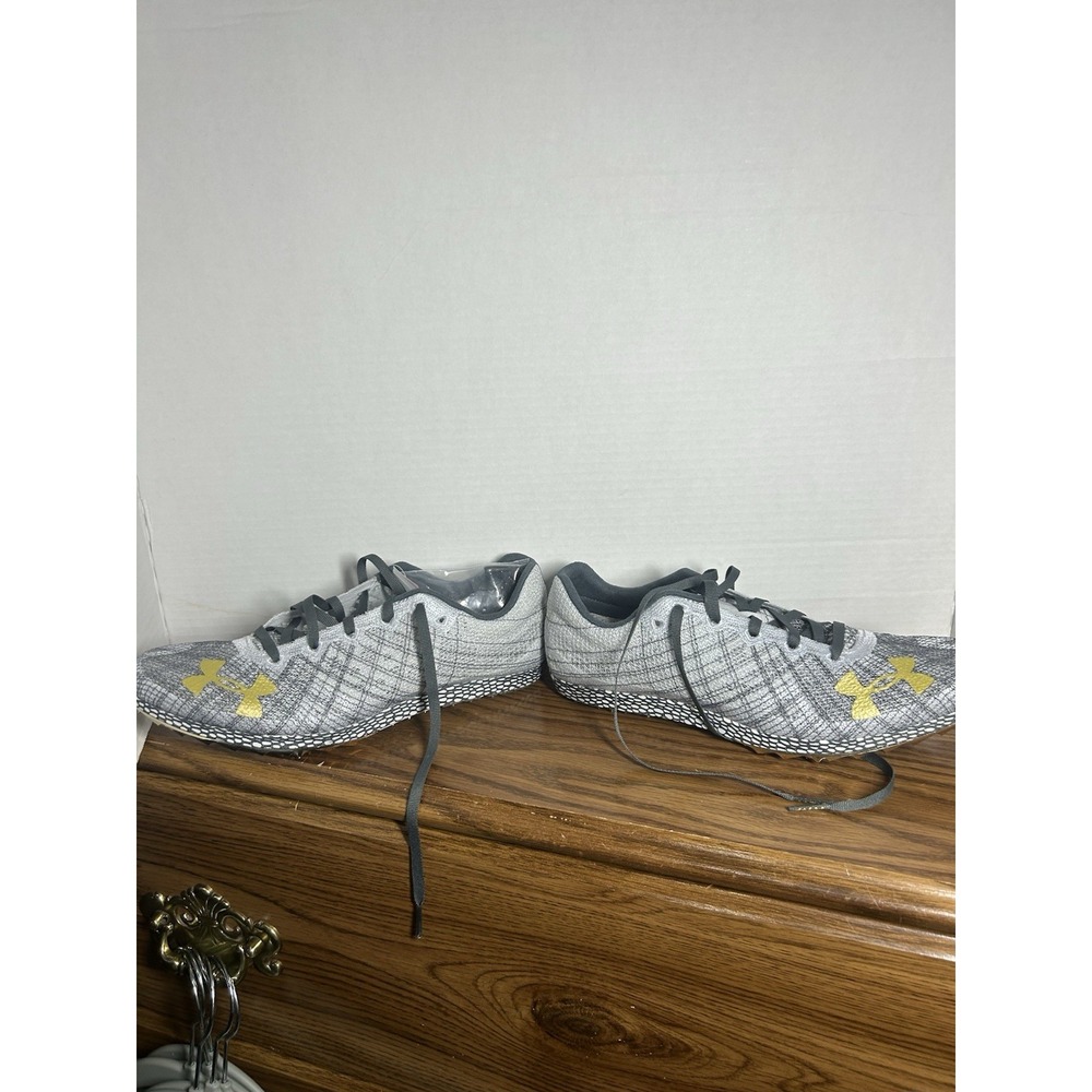 Size 8.5 - Under Armour HOVR Shakedown Halo Grey